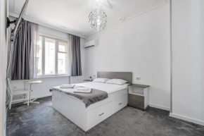 Jazz & Wine - Luxury apARTment By The Sea & Parking & HBO & Netflix
